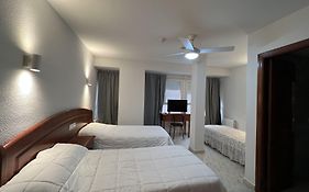 Hostal la Embajada
